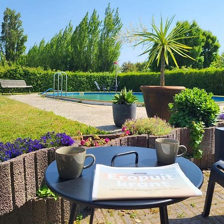 Vakantiehuis 't Hertenkamp Ouddorp Buitenkant foto